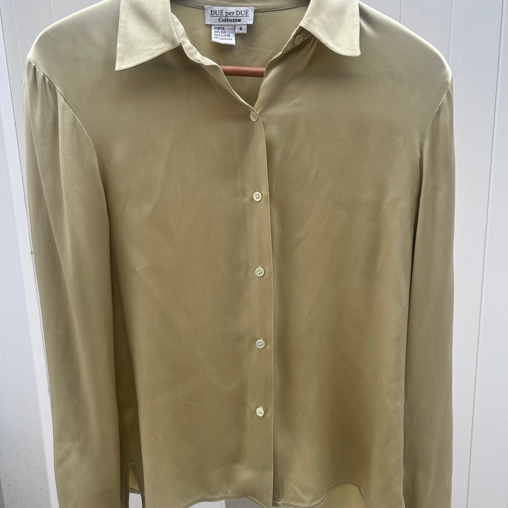 Vintage Due Per Due 100% Silk Button-Down Blouse – Green – Size 6